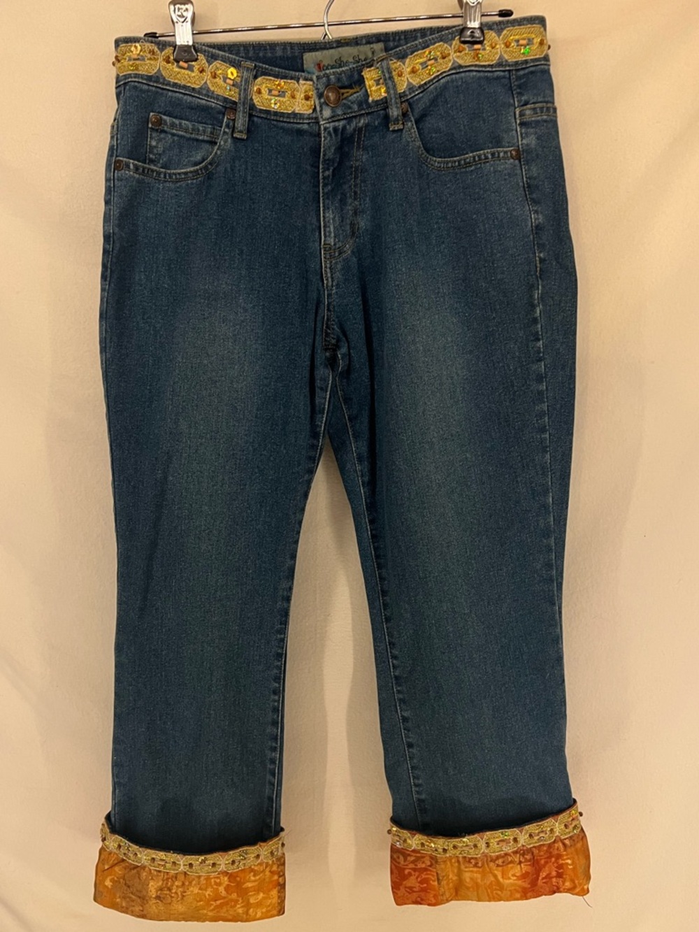 Vintage Y2K Beaded Sequin Denim Cuffed Capris Women’s Size 6 Boho Whimsy